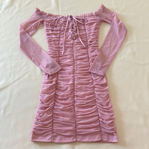 Fashion nova dress Xs MOVING SALE! - Picture 2 of 6